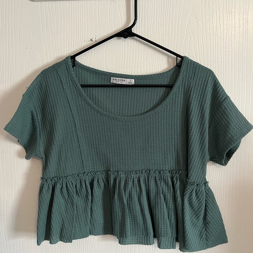 Arizona Jean Company Women's Green Peplum Top